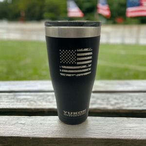 YUKON OUTFITTERS Freedom 20oz Black with distressed USA Flag Tumbler